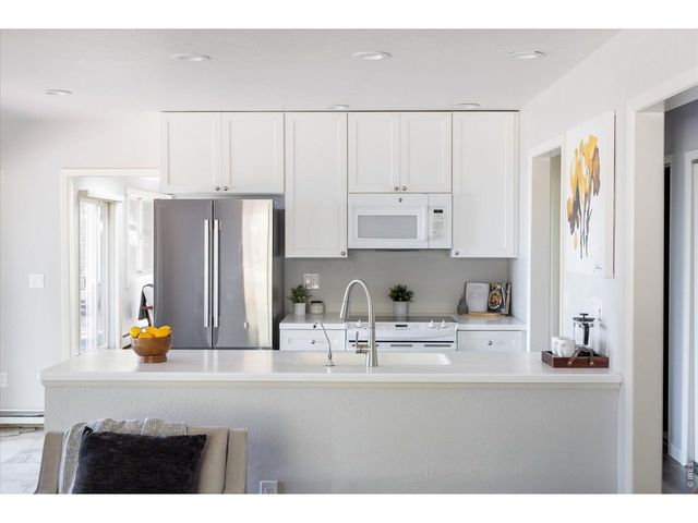 74 Sky Trail Rd, Boulder, CO 80302