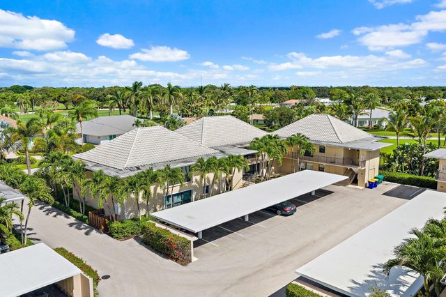 1 SE TURTLE CREEK Drive A, Jupiter, FL 33469