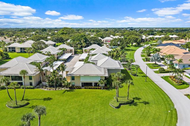 1 SE TURTLE CREEK Drive A, Jupiter, FL 33469