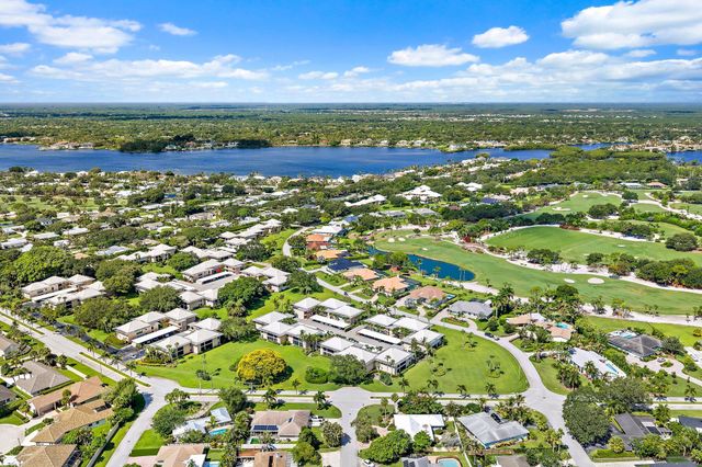1 SE TURTLE CREEK Drive A, Jupiter, FL 33469