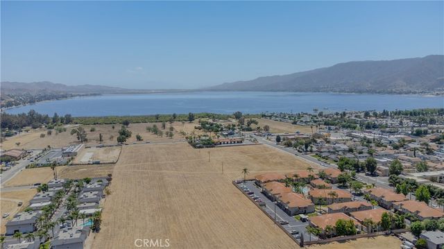 579 Parkview, Lake Elsinore, CA 92530
