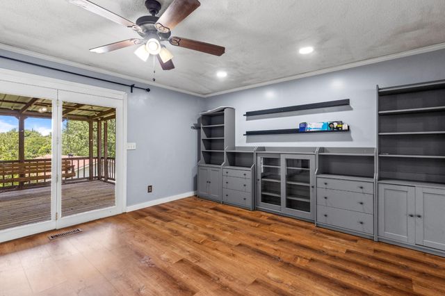 617 Danbridge Drive, Hixson, TN 37343