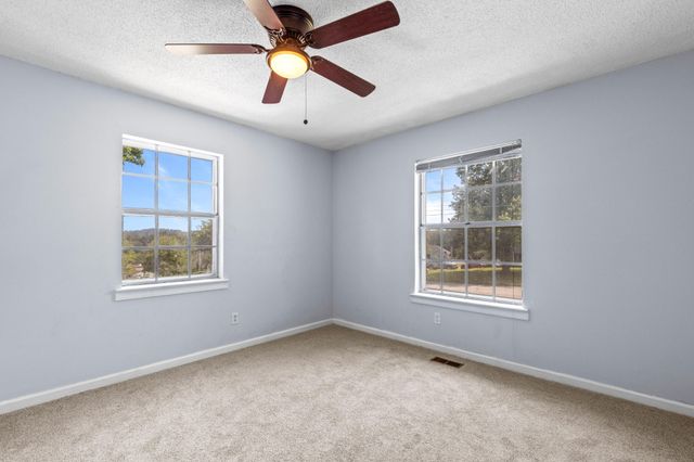 617 Danbridge Drive, Hixson, TN 37343