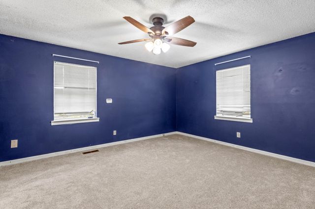 617 Danbridge Drive, Hixson, TN 37343
