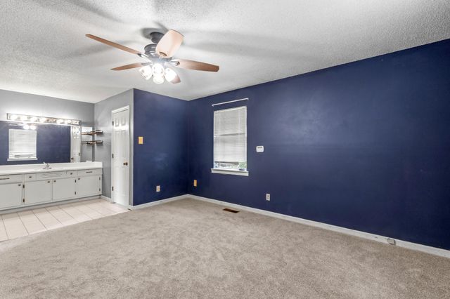 617 Danbridge Drive, Hixson, TN 37343