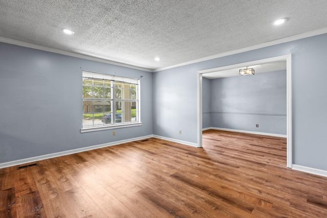 617 Danbridge Drive, Hixson, TN 37343