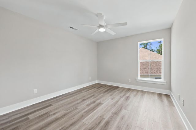 2012 Spring Valley Ct., Loris, SC 29569