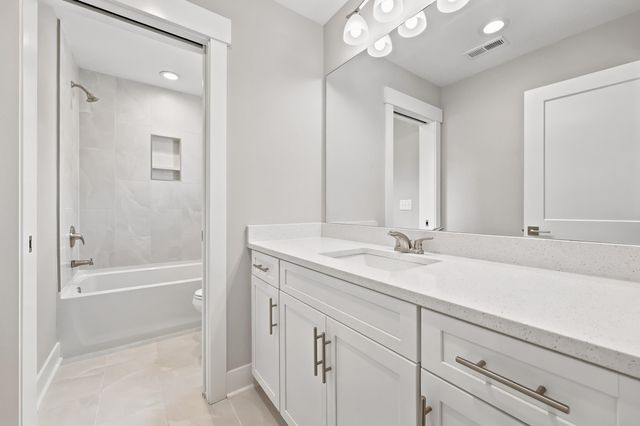 2012 Spring Valley Ct., Loris, SC 29569