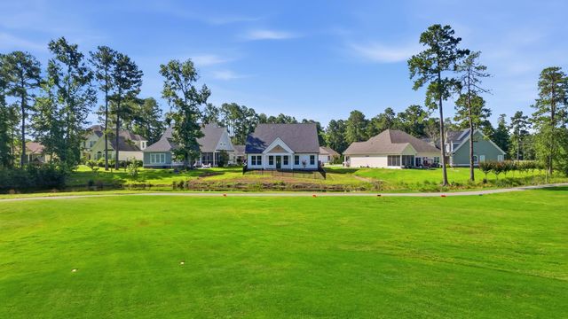 2012 Spring Valley Ct., Loris, SC 29569