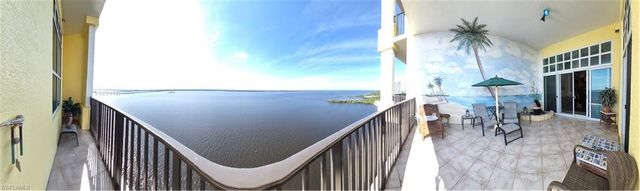 2797 First ST 2002, Fort Myers, FL 33916