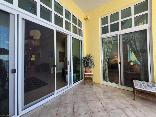 2797 First ST 2002, Fort Myers, FL 33916