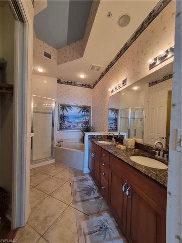2797 First ST 2002, Fort Myers, FL 33916