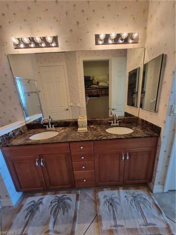 2797 First ST 2002, Fort Myers, FL 33916