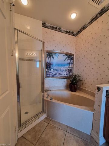 2797 First ST 2002, Fort Myers, FL 33916