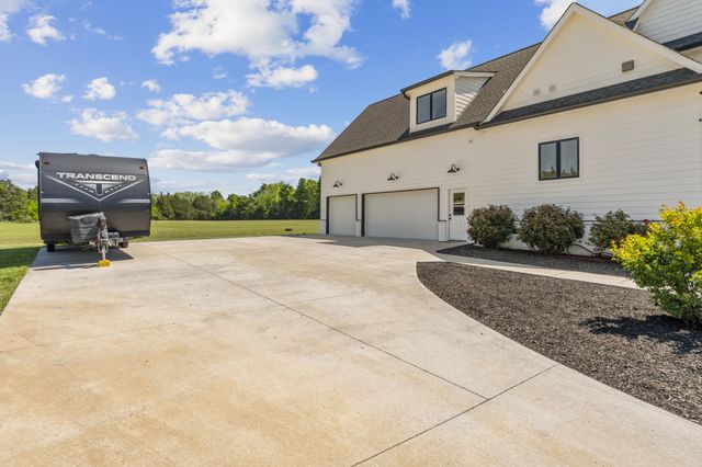 17755 Central Pike, Lebanon, TN 37090