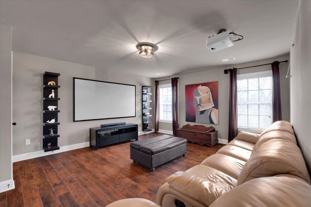 19 Wood Hollow Circle, Greer, SC 29650