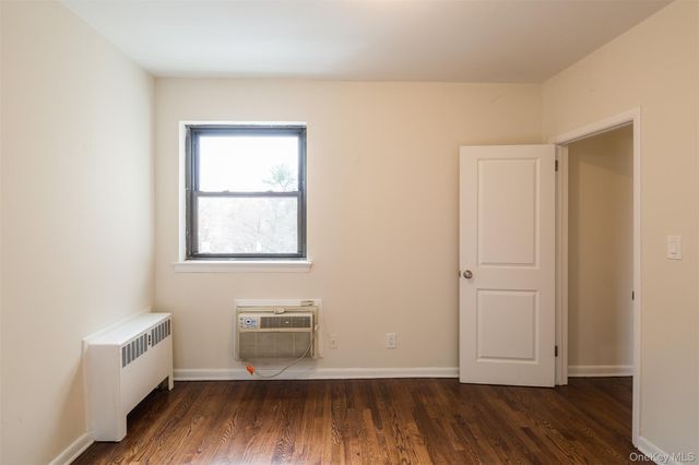 6 Studio Arcade 4G, Bronxville, NY 10708