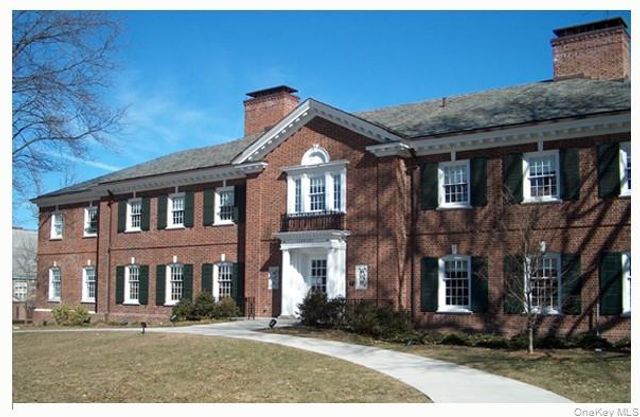 6 Studio Arcade 4G, Bronxville, NY 10708