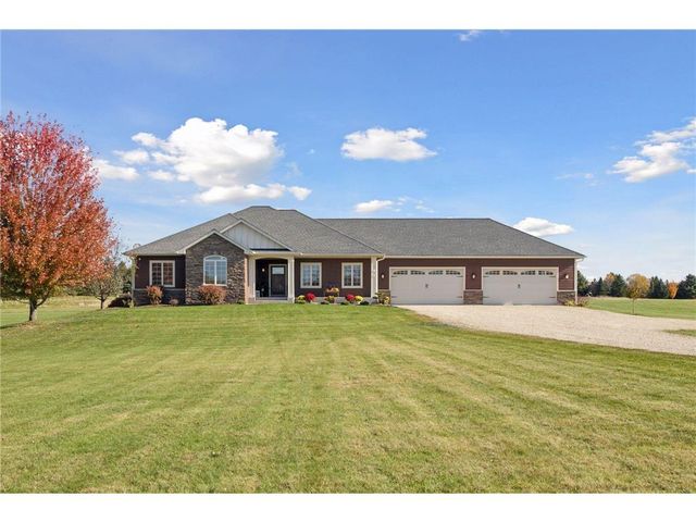 W12444 832nd Avenue, River Falls, WI 54022