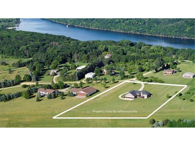 W12444 832nd Avenue, River Falls, WI 54022