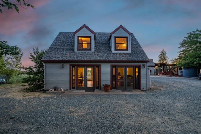 16915 Red Mule Rd, Fiddletown, CA 95629