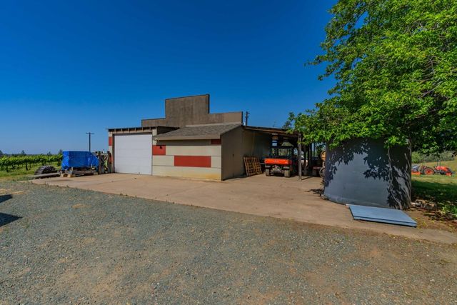 16915 Red Mule Rd, Fiddletown, CA 95629