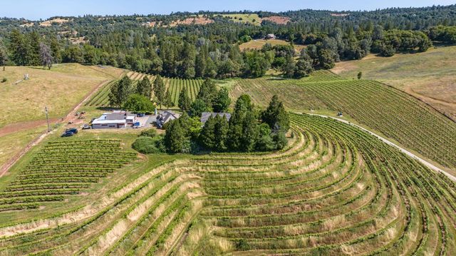 16915 Red Mule Rd, Fiddletown, CA 95629