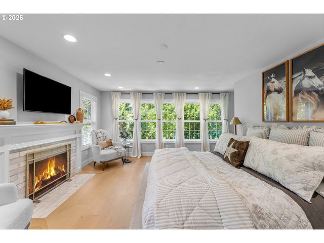 3151 ALBER SPRING Ct, Lake Oswego, OR 97034