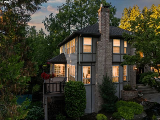 3151 ALBER SPRING Ct, Lake Oswego, OR 97034