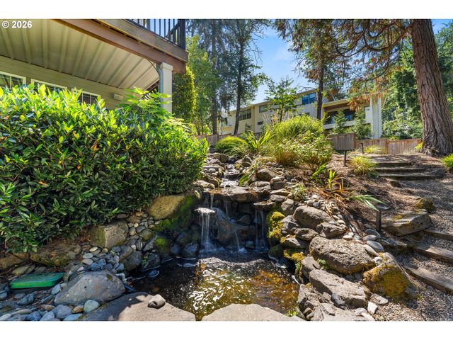 3151 ALBER SPRING Ct, Lake Oswego, OR 97034