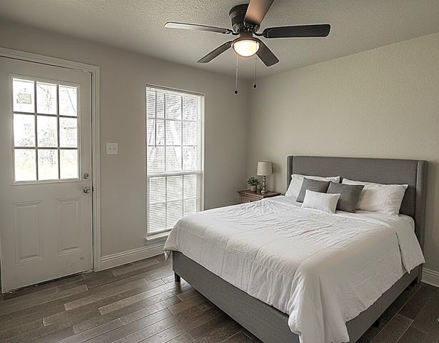 605 Olive Street, Cleburne, TX 76031