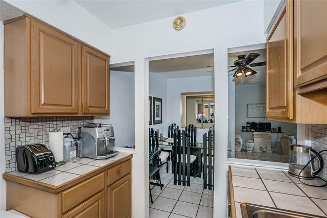10365 PARADISE BOULEVARD 16, Treasure Island, FL 33706