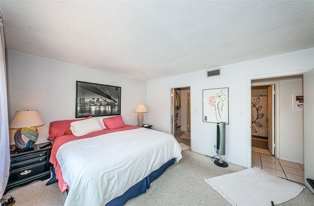 10365 PARADISE BOULEVARD 16, Treasure Island, FL 33706