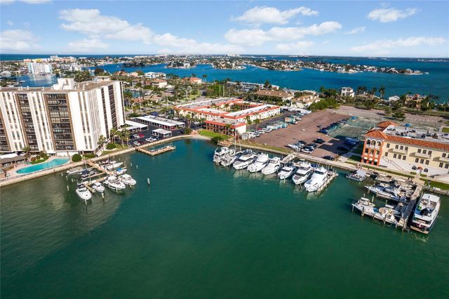 10365 PARADISE BOULEVARD 16, Treasure Island, FL 33706