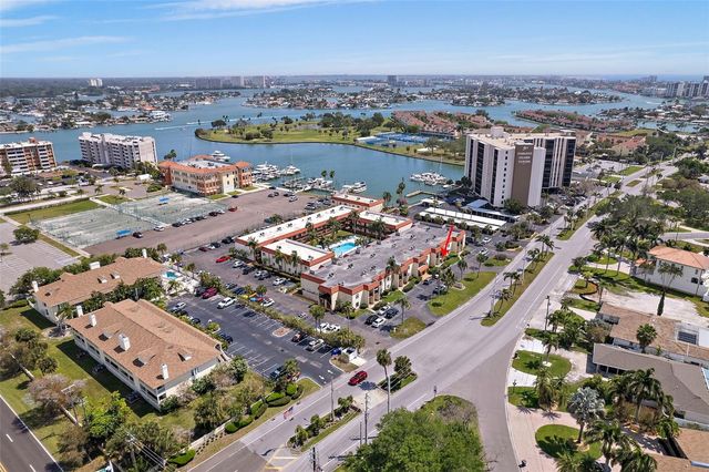 10365 PARADISE BOULEVARD 16, Treasure Island, FL 33706