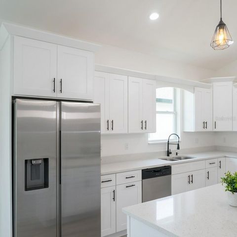 8924 N ORLEANS AVENUE, Tampa, FL 33604
