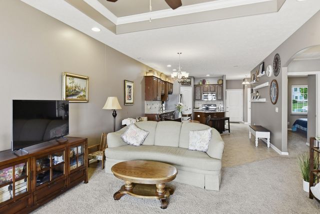 5327 HARDINGS LANDING Road, Council Bluffs, IA 51501
