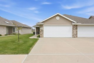 5327 HARDINGS LANDING Road, Council Bluffs, IA 51501
