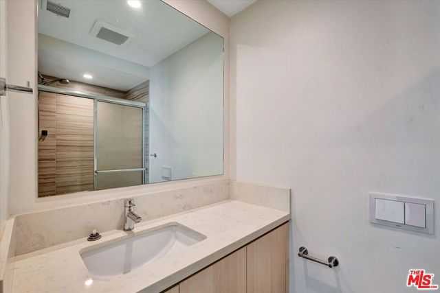 1249 N Formosa Avenue, West Hollywood, CA 90046