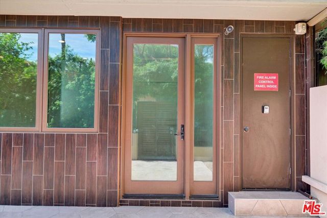 1249 N Formosa Avenue, West Hollywood, CA 90046