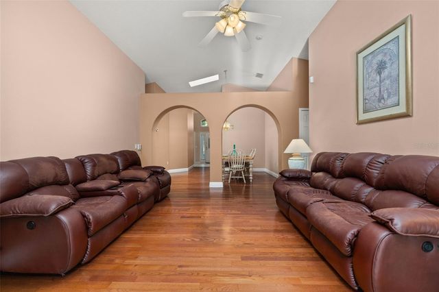 1612 OAK HILL TRAIL, Kissimmee, FL 34747