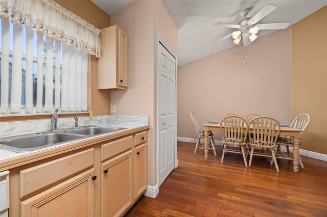 1612 OAK HILL TRAIL, Kissimmee, FL 34747