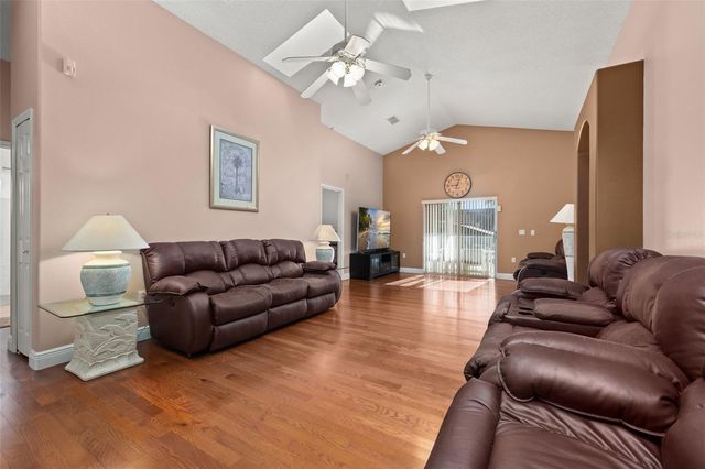 1612 OAK HILL TRAIL, Kissimmee, FL 34747