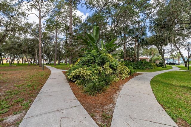 1612 OAK HILL TRAIL, Kissimmee, FL 34747
