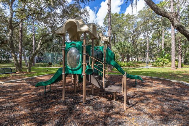 1612 OAK HILL TRAIL, Kissimmee, FL 34747
