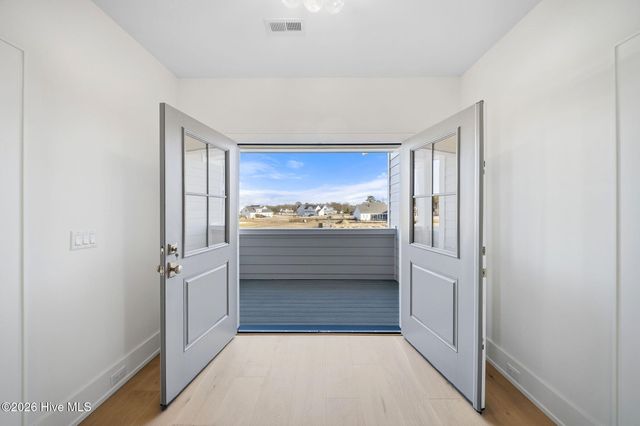 108 Dragonfly Lane, Hampstead, NC 28443