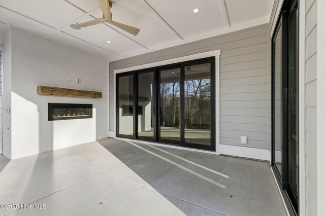 108 Dragonfly Lane, Hampstead, NC 28443