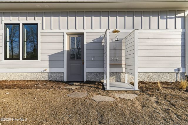 108 Dragonfly Lane, Hampstead, NC 28443