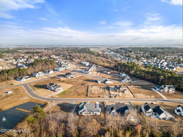 108 Dragonfly Lane, Hampstead, NC 28443