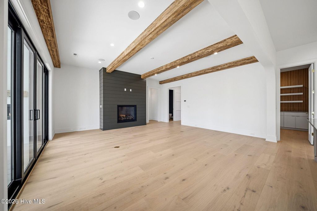 Image 12 of property listing at 108 Dragonfly Lane, Hampstead, NC 28443